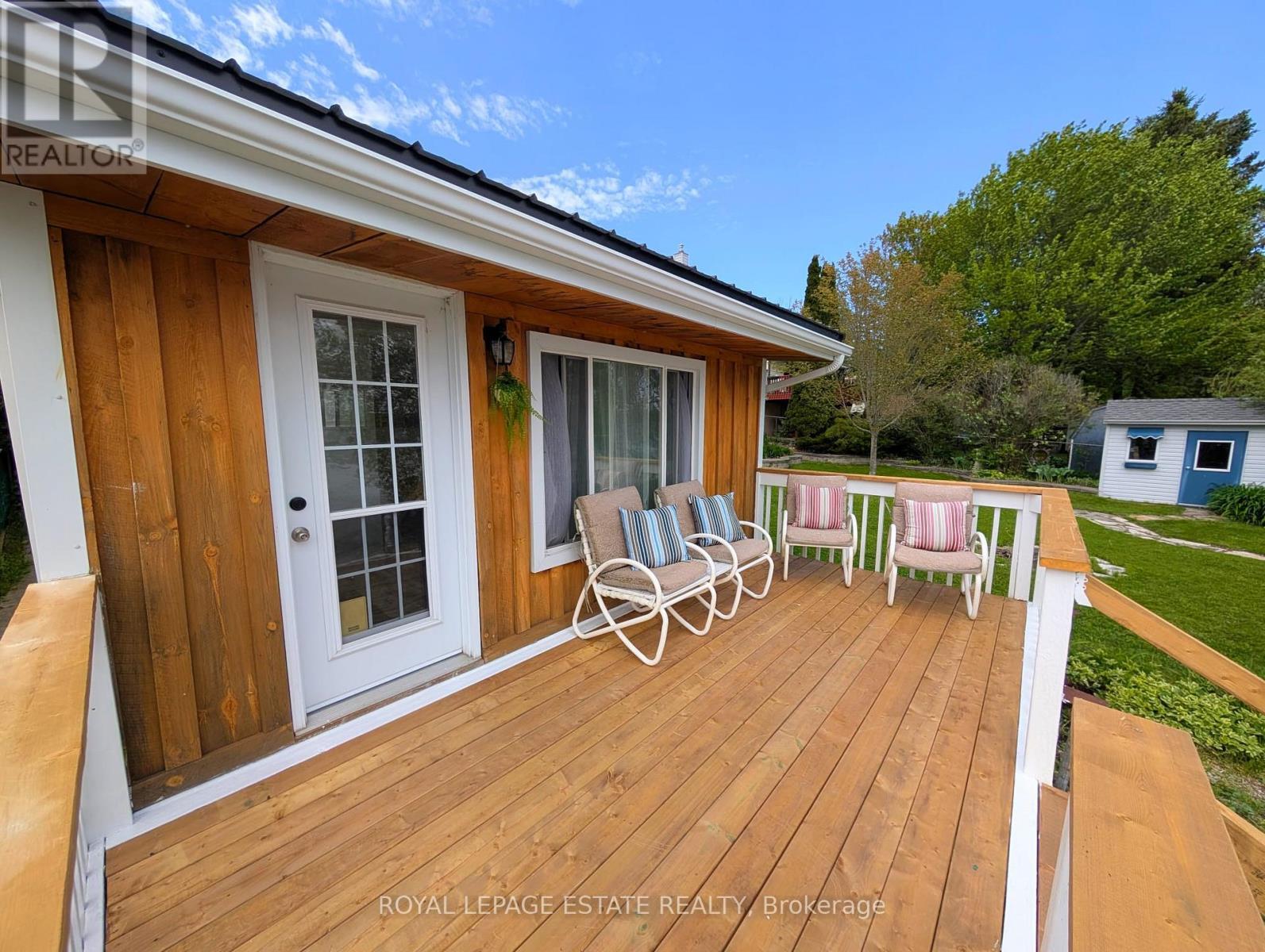 












2233 NORTH ORR LAKE ROAD

,
Springwater,




Ontario
L0L1P0

