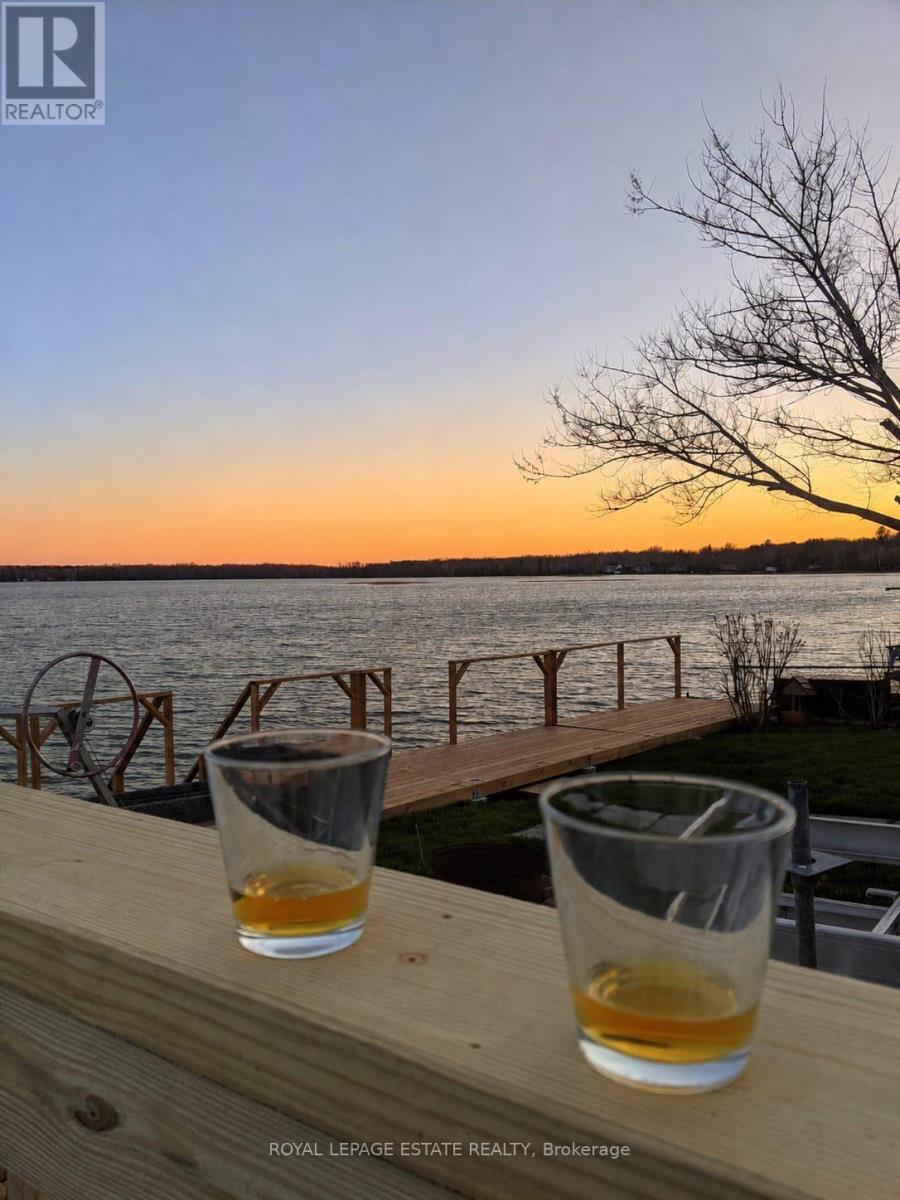 












2233 NORTH ORR LAKE ROAD

,
Springwater,




Ontario
L0L1P0


