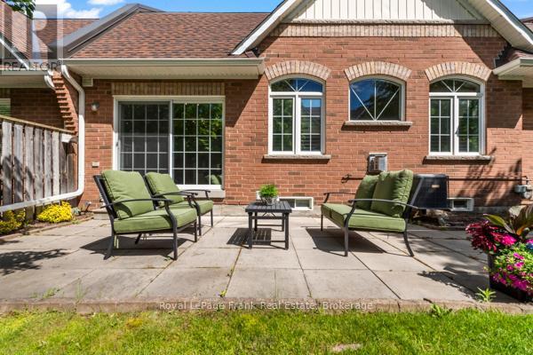 












30 - 30 GIDLEY LANE

,
Ajax (Central),




Ontario
L1T4Z7

