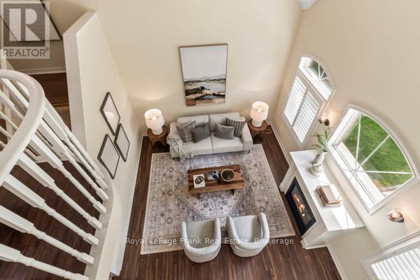 












30 - 30 GIDLEY LANE

,
Ajax (Central),




Ontario
L1T4Z7

