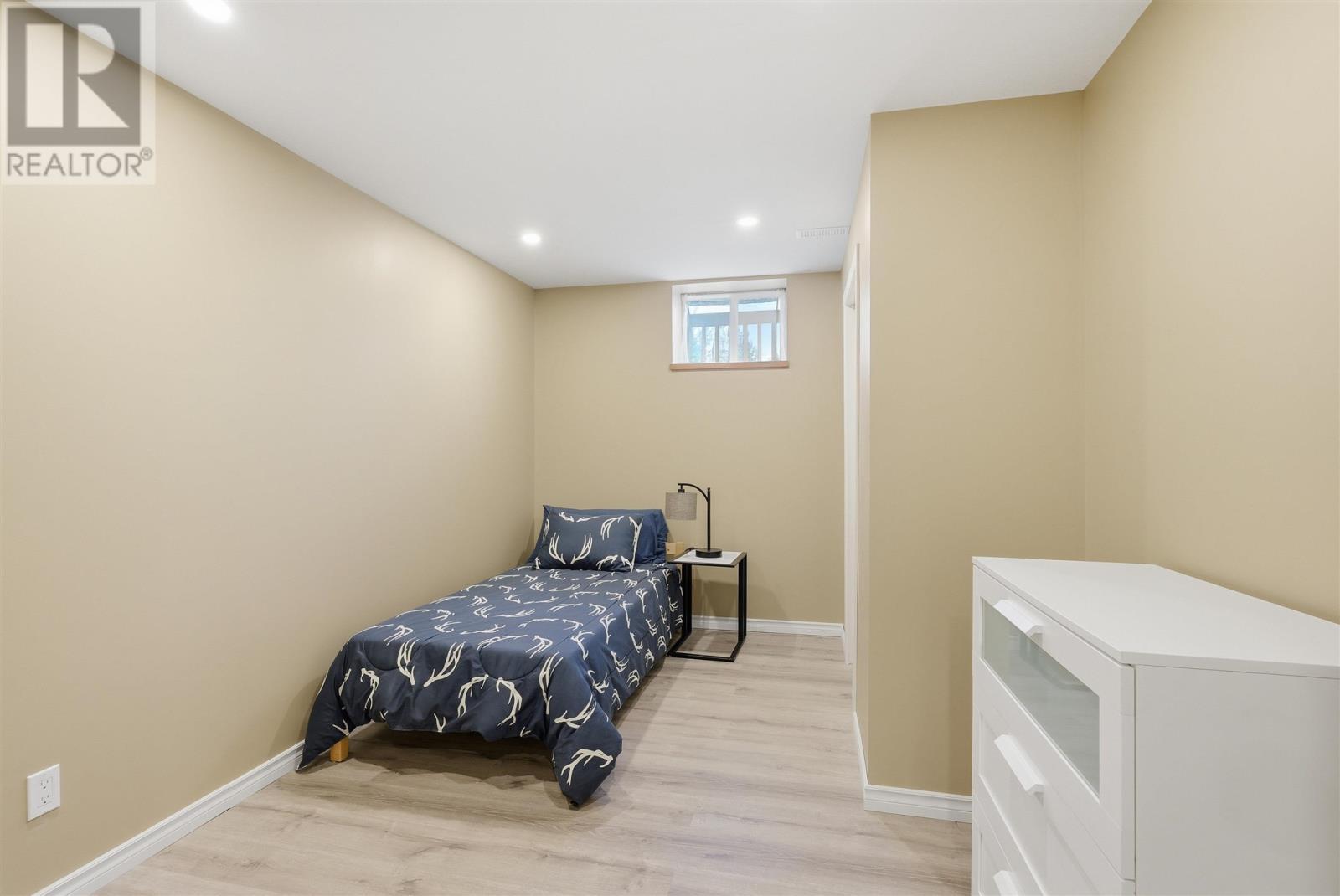 












43 Mississagi CRES

,
Iron Bridge,




Ontario
P0R1H0

