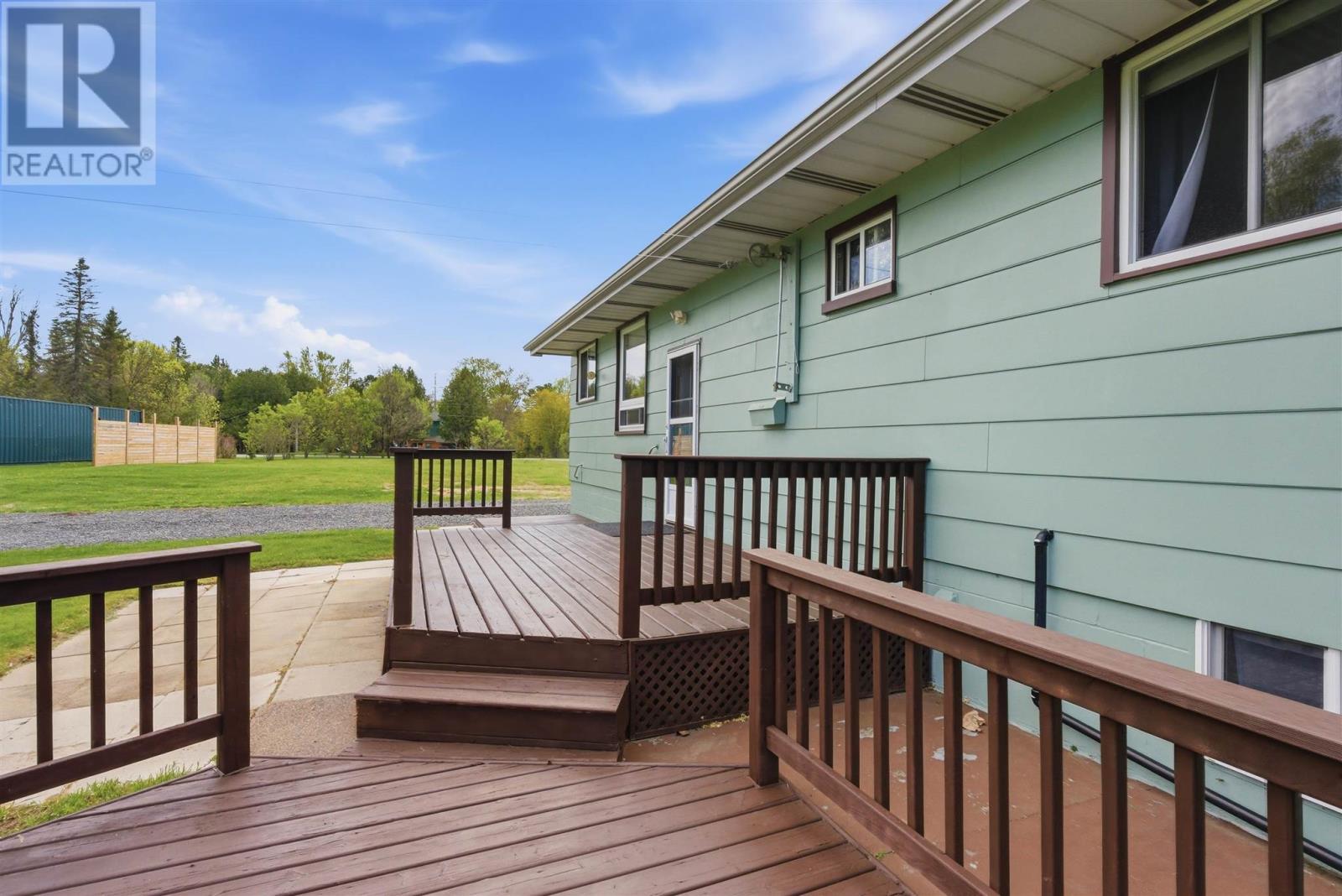 












43 Mississagi CRES

,
Iron Bridge,




Ontario
P0R1H0

