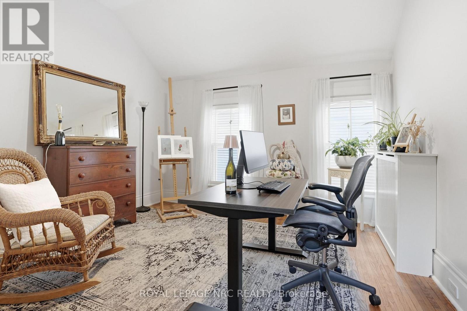 












176 JAMES STREET

,
St. Catharines (Downtown),




Ontario
L2R5C5

