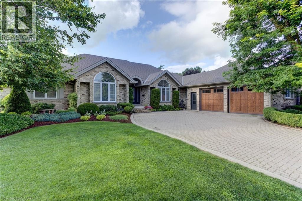 












14 JAMES Court

,
Heidelberg,




Ontario
N0B2M1

