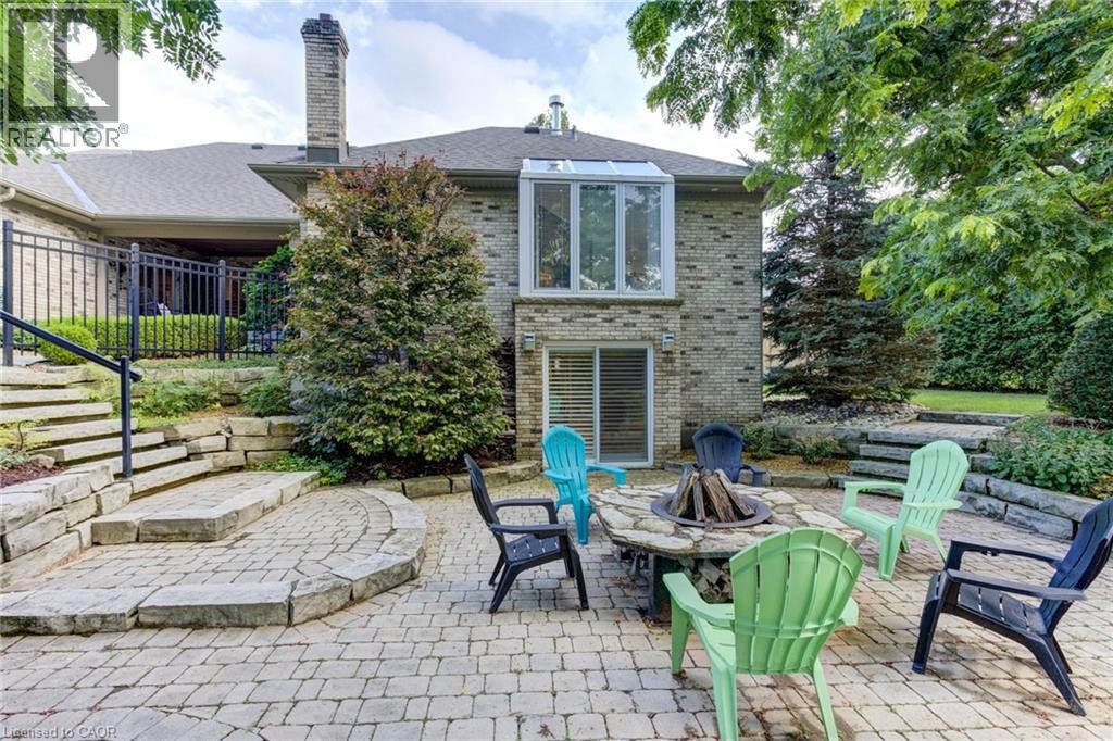 












14 JAMES Court

,
Heidelberg,




Ontario
N0B2M1

