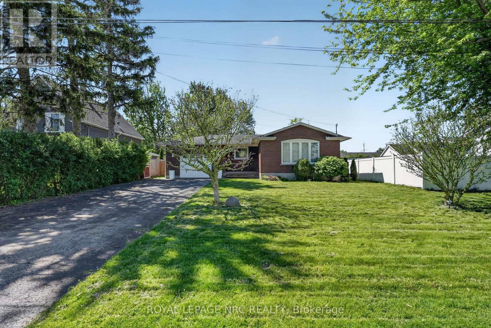 












268 HENRIETTA STREET

,
Fort Erie,




Ontario
L2A2K7

