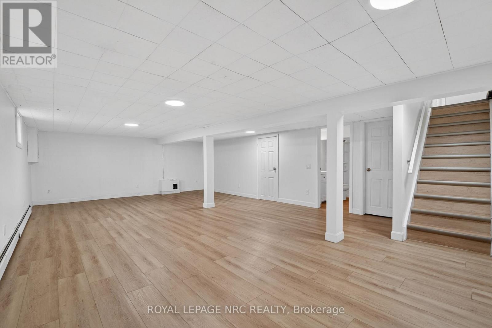 












268 HENRIETTA STREET

,
Fort Erie,




Ontario
L2A2K7

