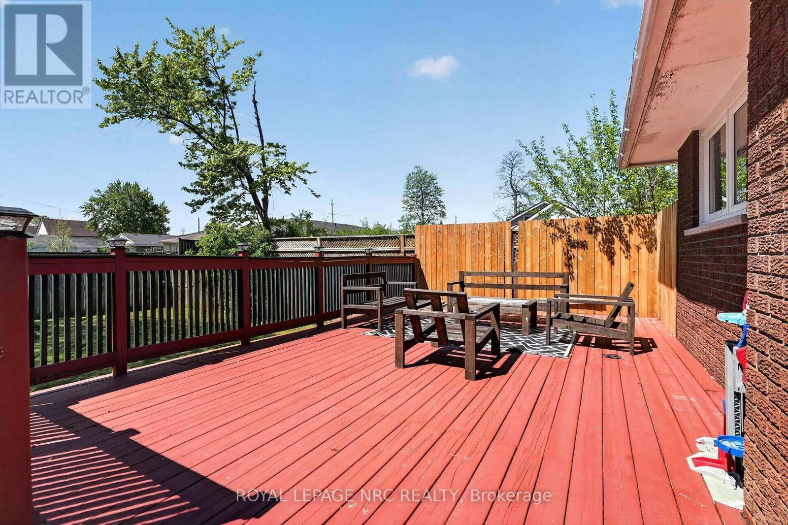 












268 HENRIETTA STREET

,
Fort Erie,




Ontario
L2A2K7

