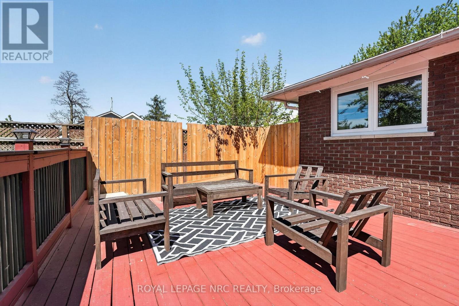 












268 HENRIETTA STREET

,
Fort Erie,




Ontario
L2A2K7

