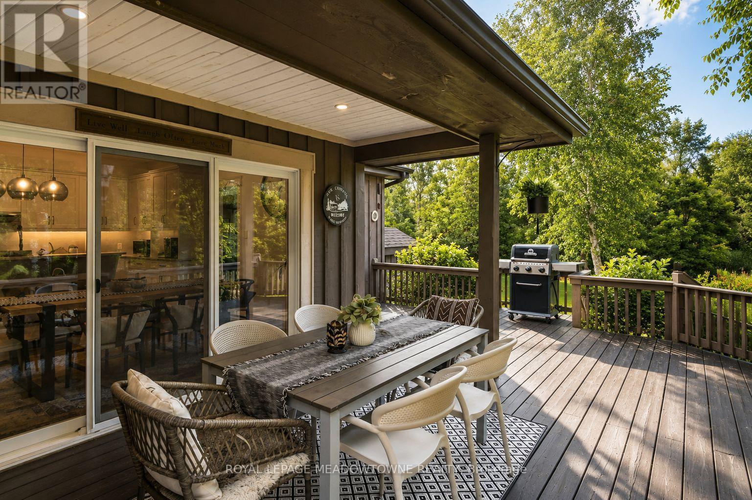 












10761 GUELPH LINE

,
Milton,




Ontario
L0P1B0

