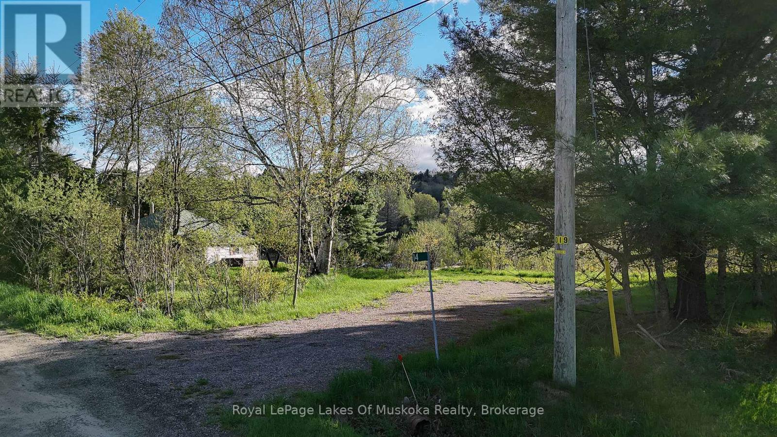 












14 GEORGE STREET

,
Magnetawan,







Ontario
P0A1P0

