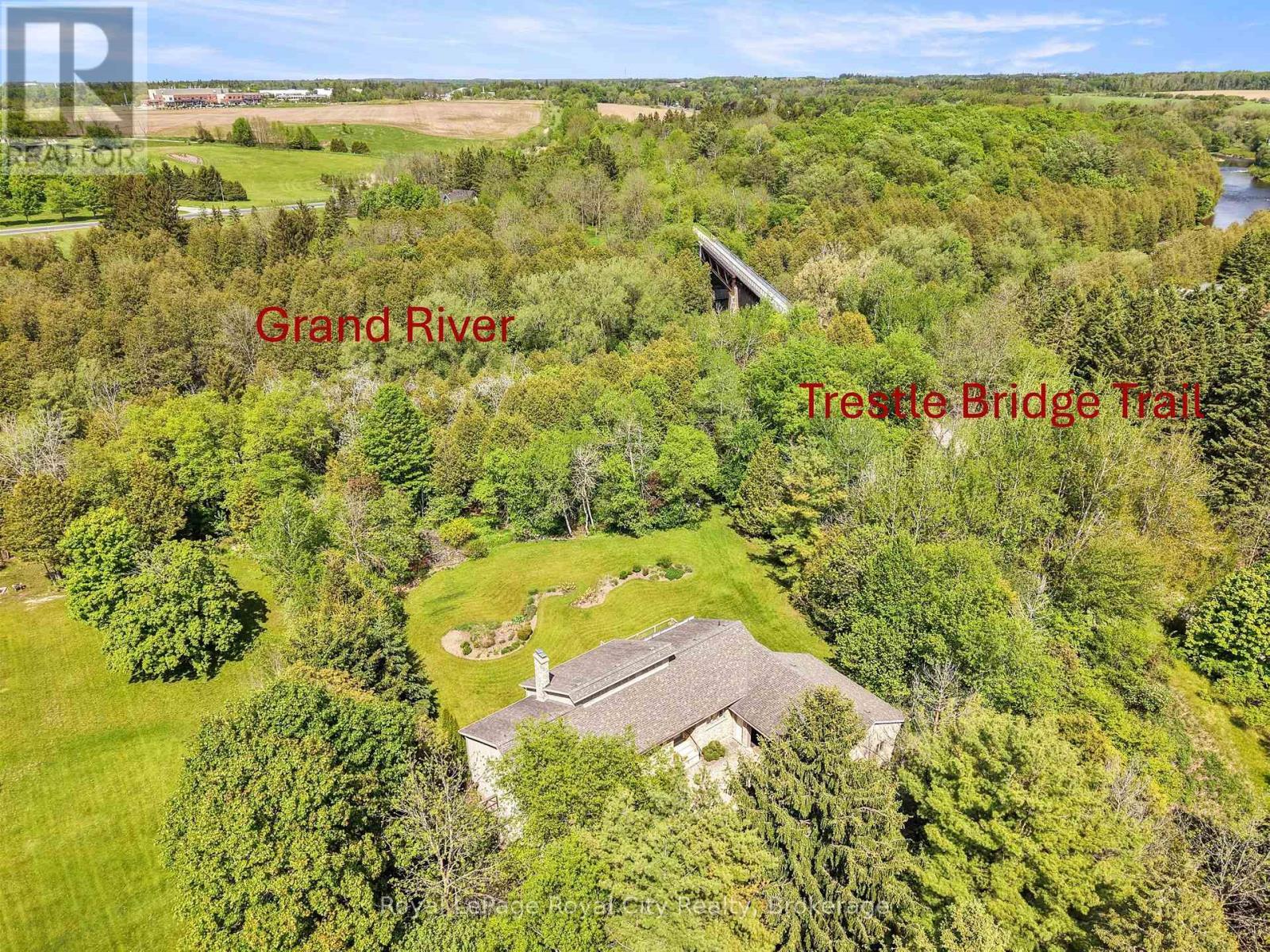 












384 SOUTH RIVER ROAD

,
Centre Wellington (Elora/Salem),




Ontario
N0B1S0

