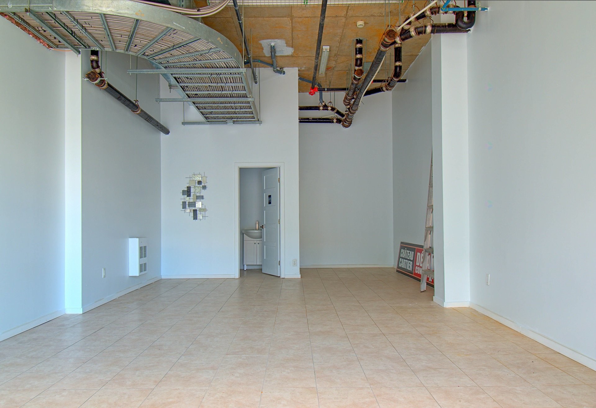 









1180


Ch. d'Aylmer

, SS04,
Gatineau (Aylmer),




QC
J9H0G5

