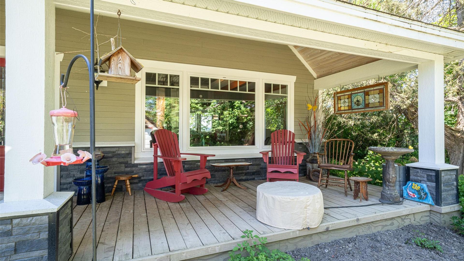 









749


Enderby - Grindrod

Road,
Enderby,




BC
V4Y 4K1

