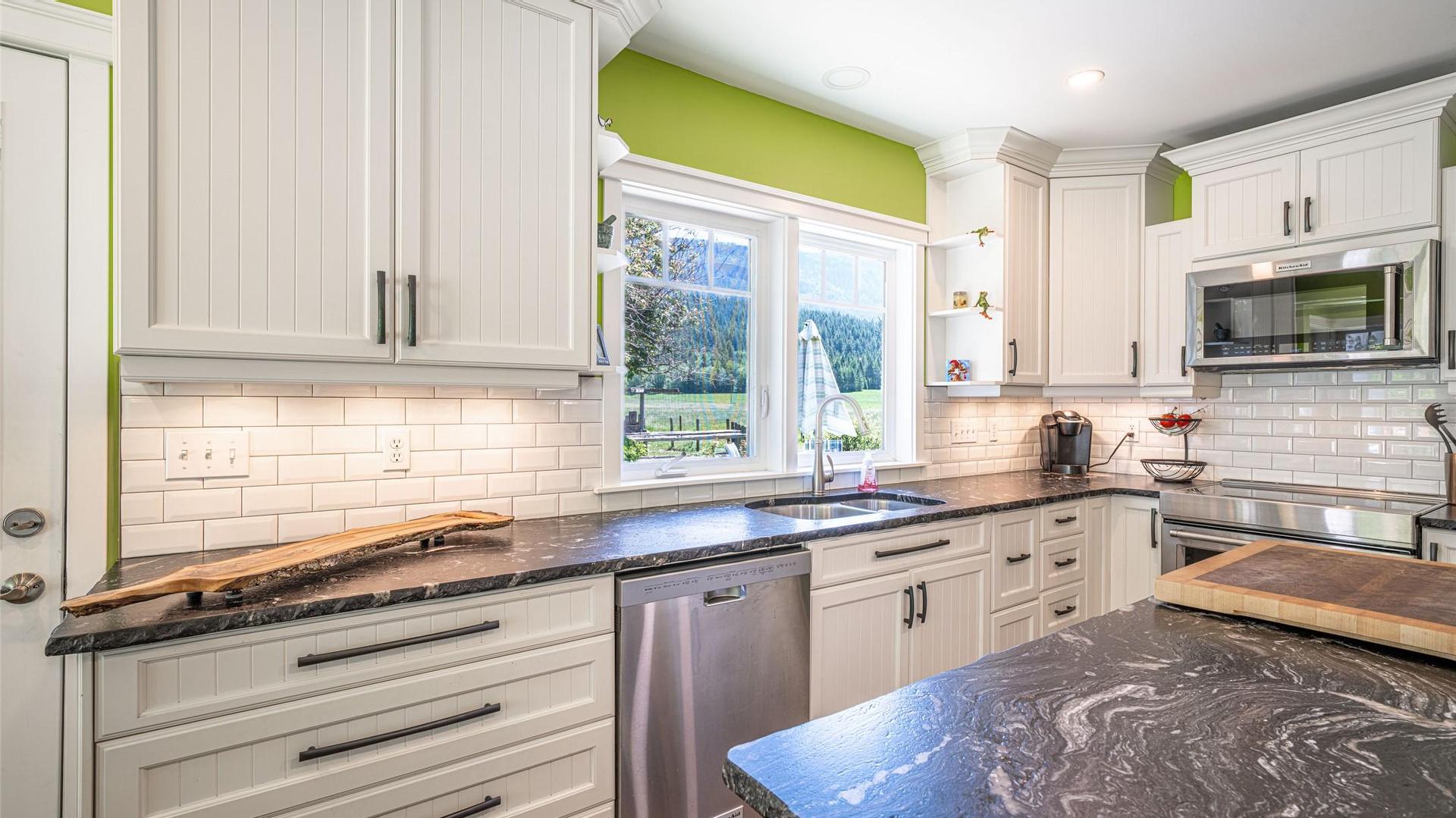









749


Enderby - Grindrod

Road,
Enderby,




BC
V4Y 4K1

