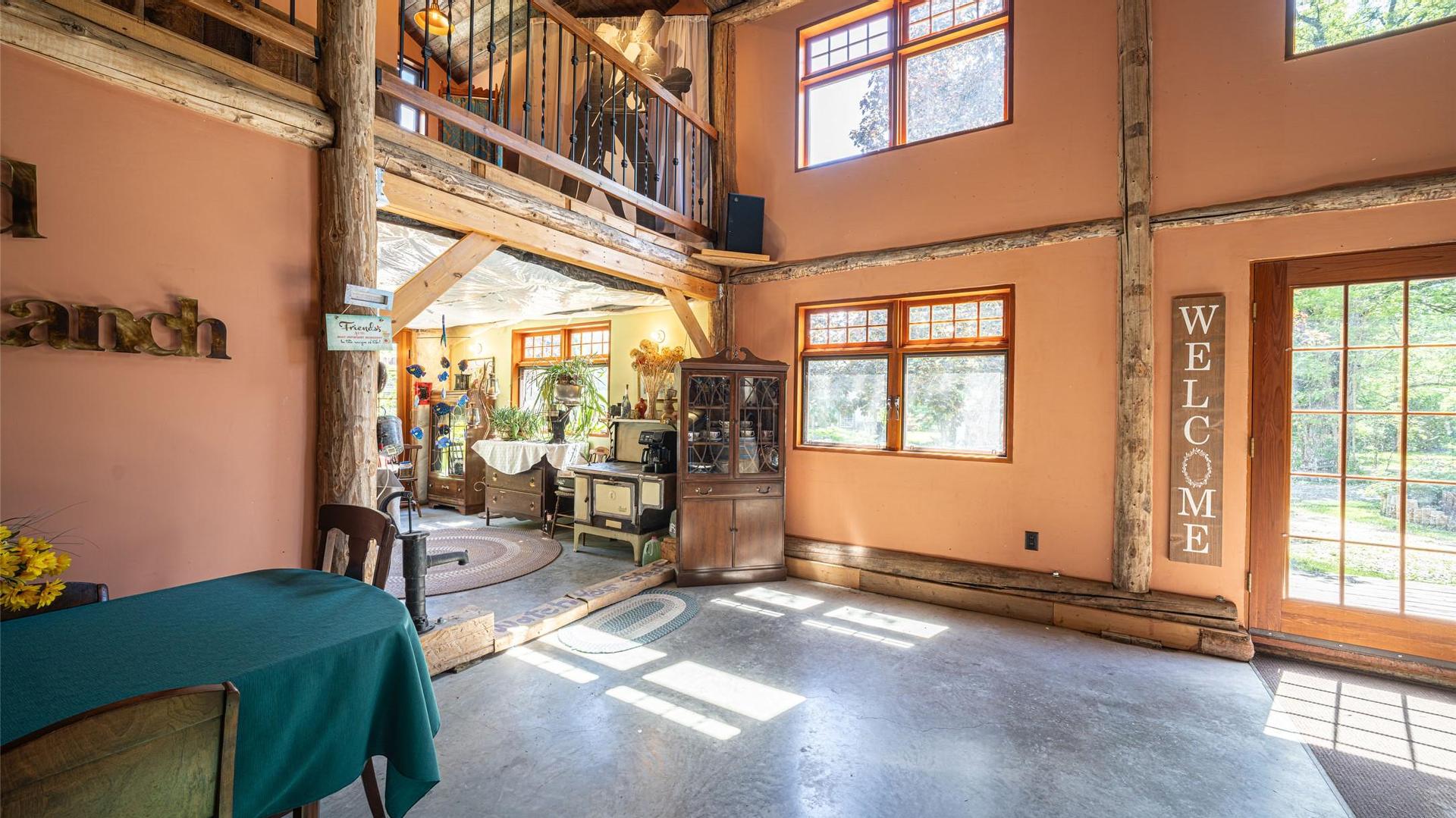 









749


Enderby - Grindrod

Road,
Enderby,




BC
V4Y 4K1


