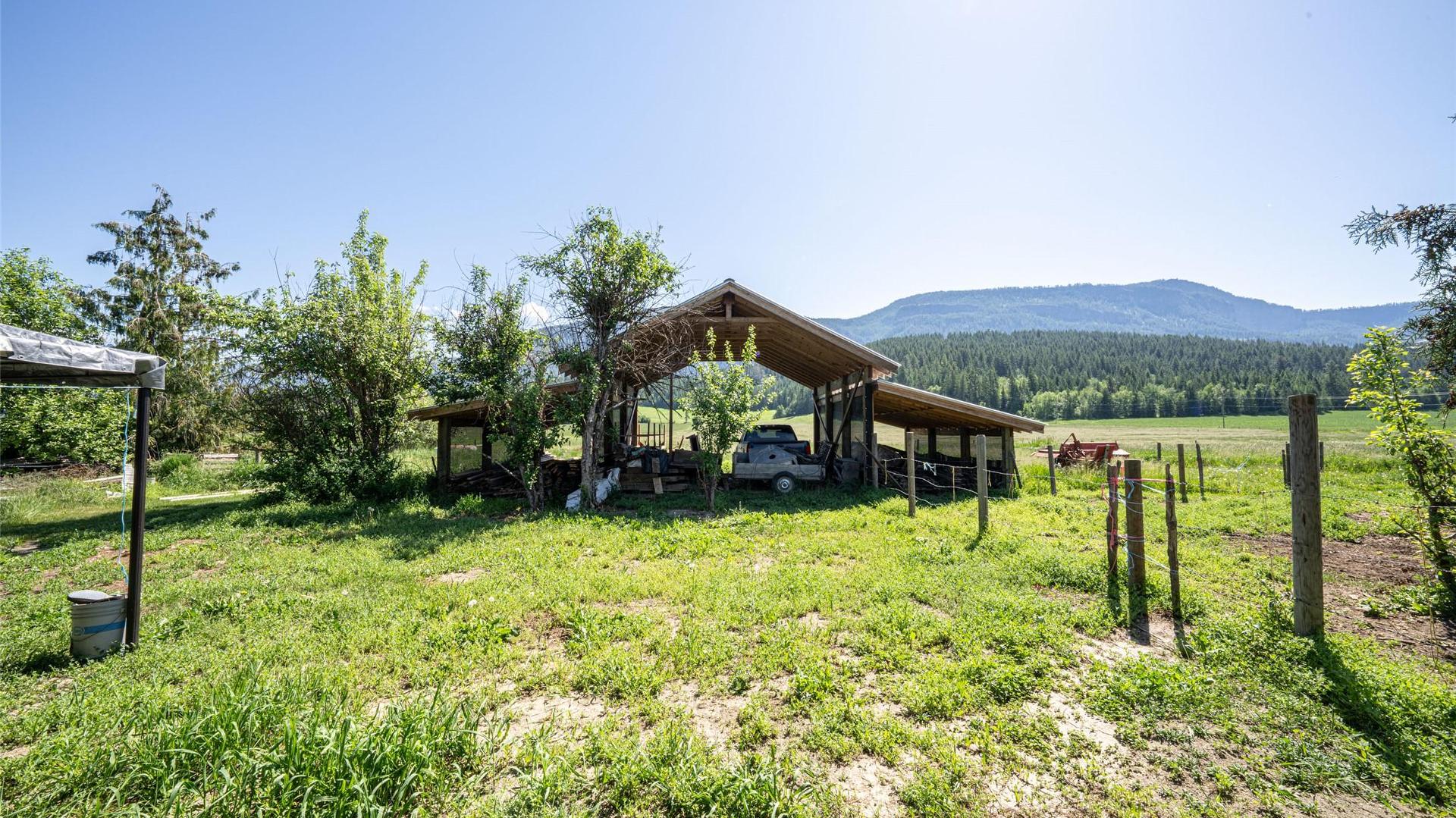 









749


Enderby - Grindrod

Road,
Enderby,




BC
V4Y 4K1

