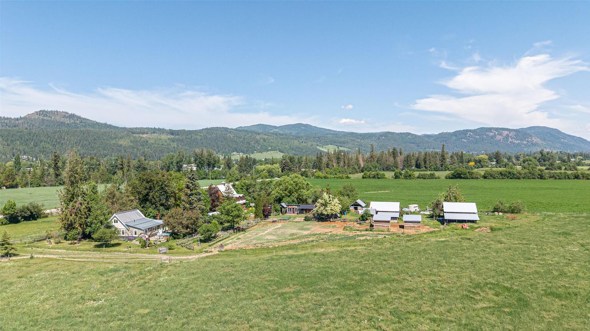 









749


Enderby - Grindrod

Road,
Enderby,




BC
V4Y 4K1

