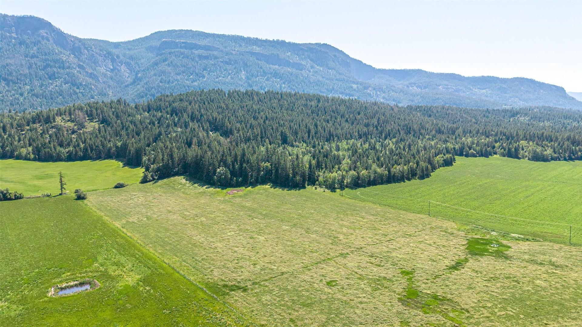 









749


Enderby - Grindrod

Road,
Enderby,




BC
V4Y 4K1

