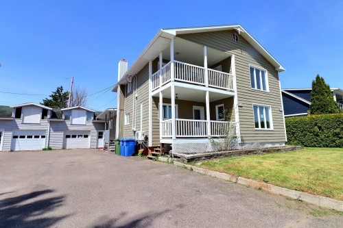 
															
													2336
													
													- 2338
													
													Rue Poitras
													
												
												Saguenay (Jonquière),
												QC 