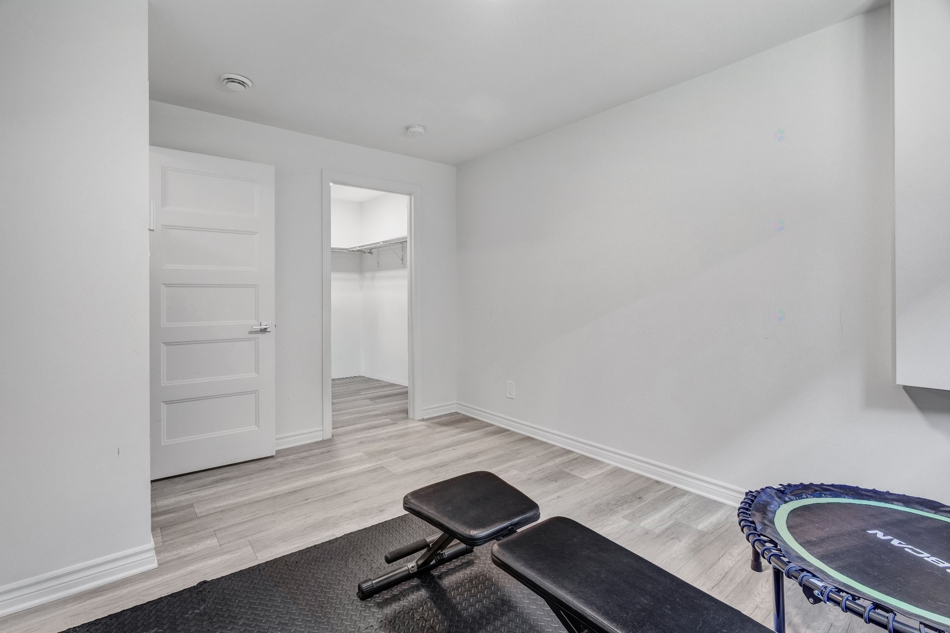 









752


Rue Richelieu

,
Saint-Roch-de-Richelieu,




QC
J0L2M0

