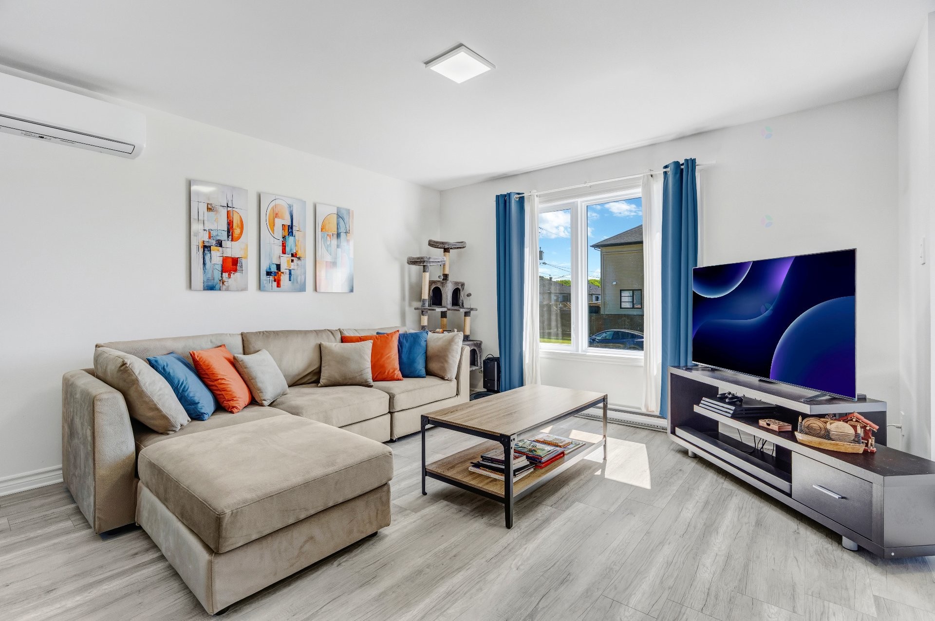 









752


Rue Richelieu

,
Saint-Roch-de-Richelieu,




QC
J0L2M0

