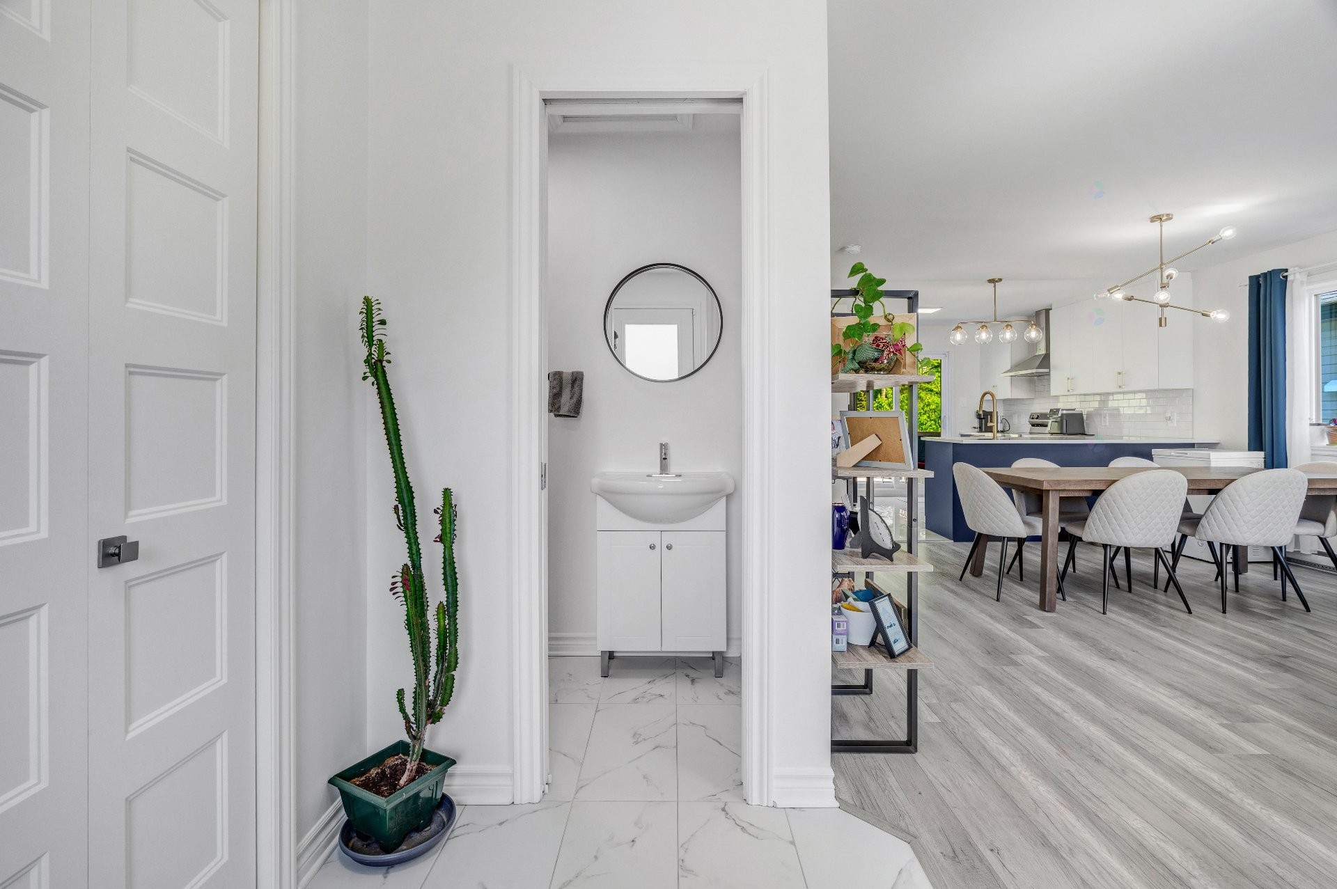 









752


Rue Richelieu

,
Saint-Roch-de-Richelieu,




QC
J0L2M0

