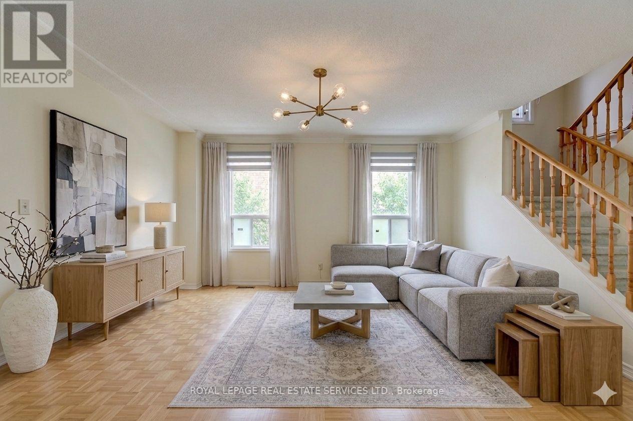 












396 LAURENTIAN AVENUE

,
Mississauga,




Ontario
L4Z2J3

