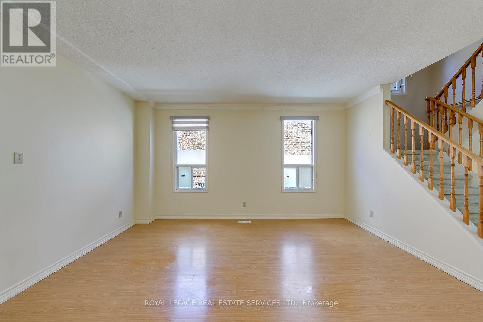 












396 LAURENTIAN AVENUE

,
Mississauga,




Ontario
L4Z2J3

