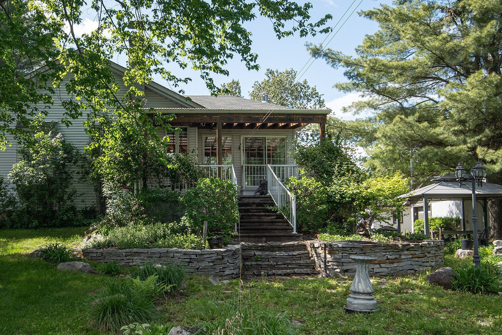 









850Z


Rg St-Esprit

,
L'Épiphanie,




QC
J5X2M6

