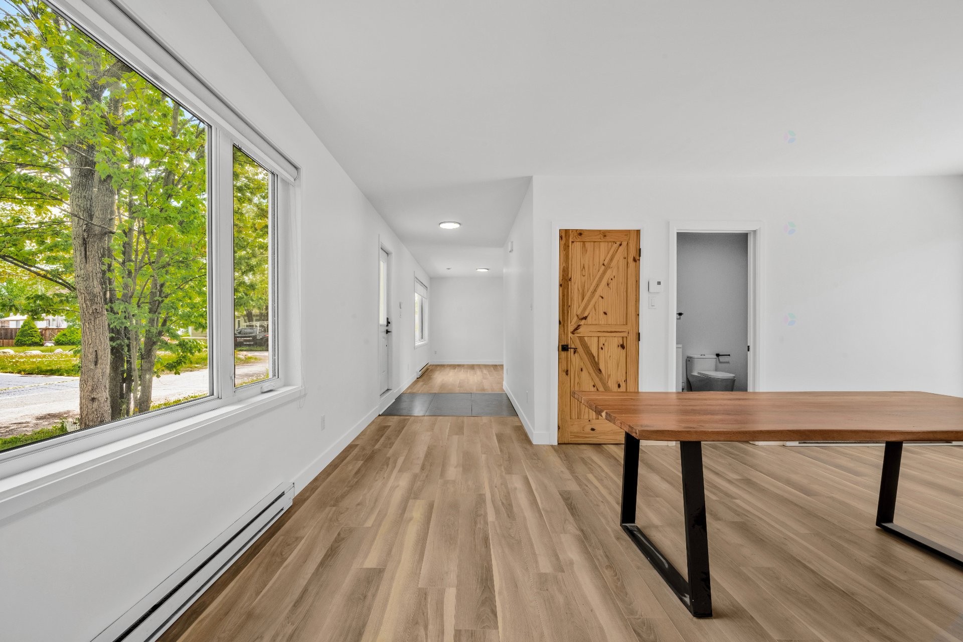 









1102


Rue de l'Équinoxe

,
Saint-Lin/Laurentides,




QC
J5M3E6

