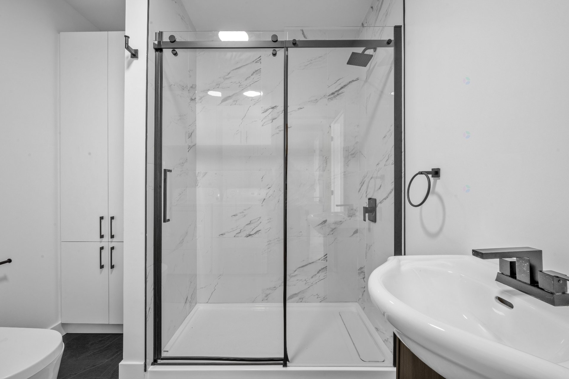 









1102


Rue de l'Équinoxe

,
Saint-Lin/Laurentides,




QC
J5M3E6

