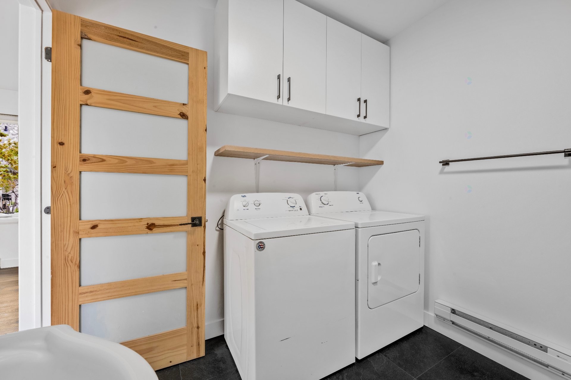









1102


Rue de l'Équinoxe

,
Saint-Lin/Laurentides,




QC
J5M3E6

