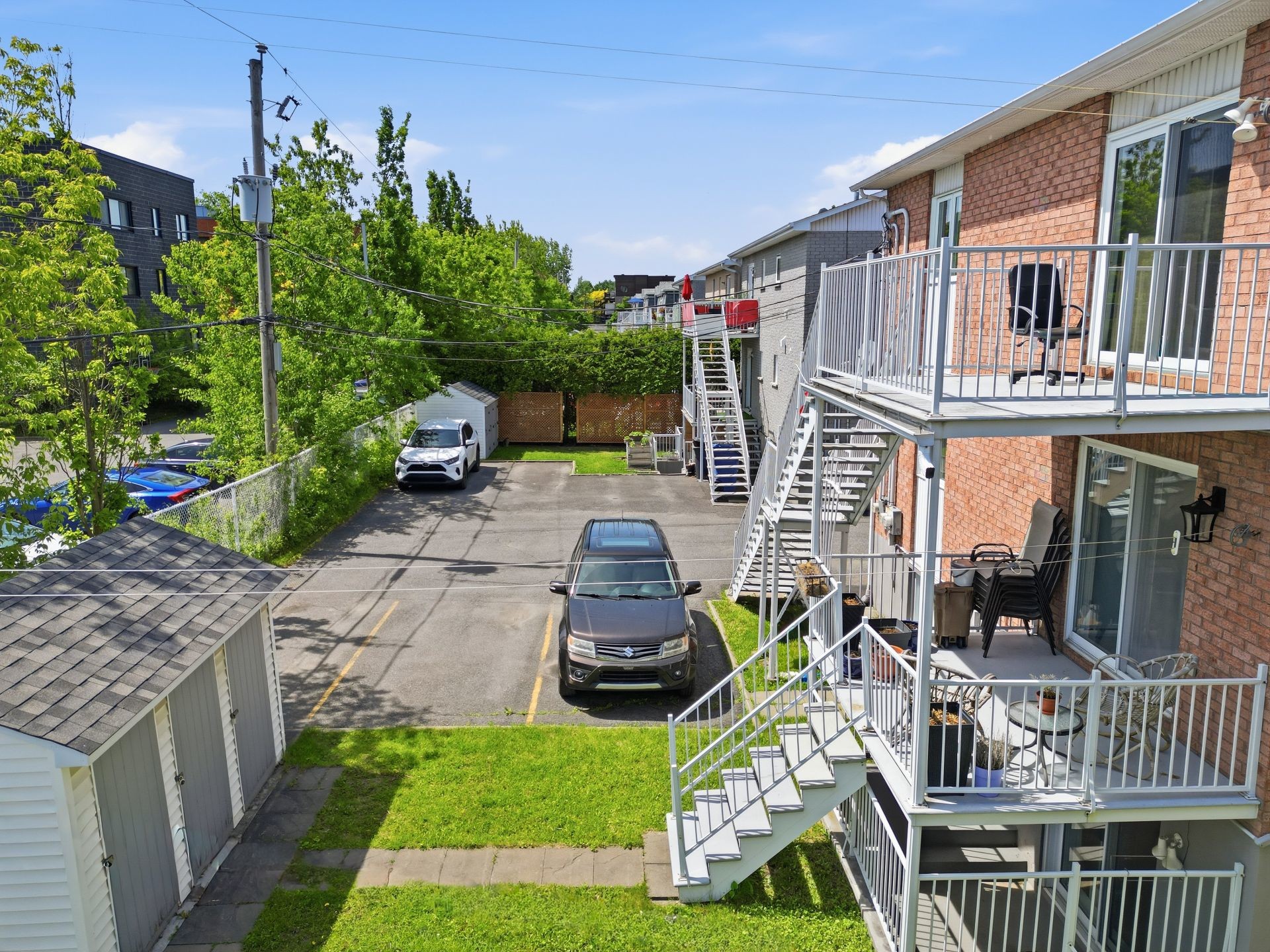 









7165


Rue Tourangeau

,
Longueuil (Saint-Hubert),




QC
J3Y1G2

