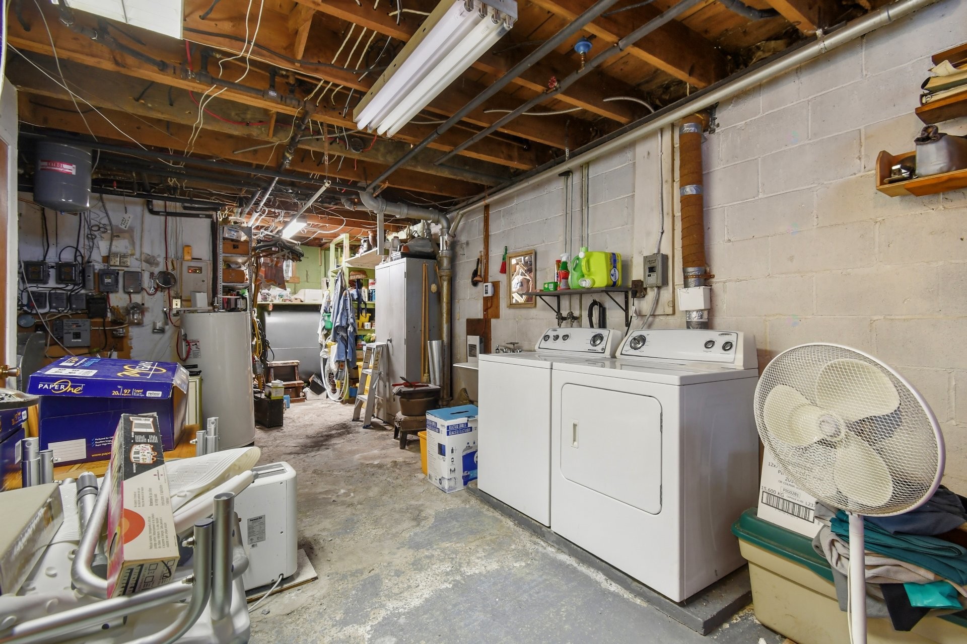 









38


Rue Giguère

,
Laval (Sainte-Rose),




QC
H7L1G9

