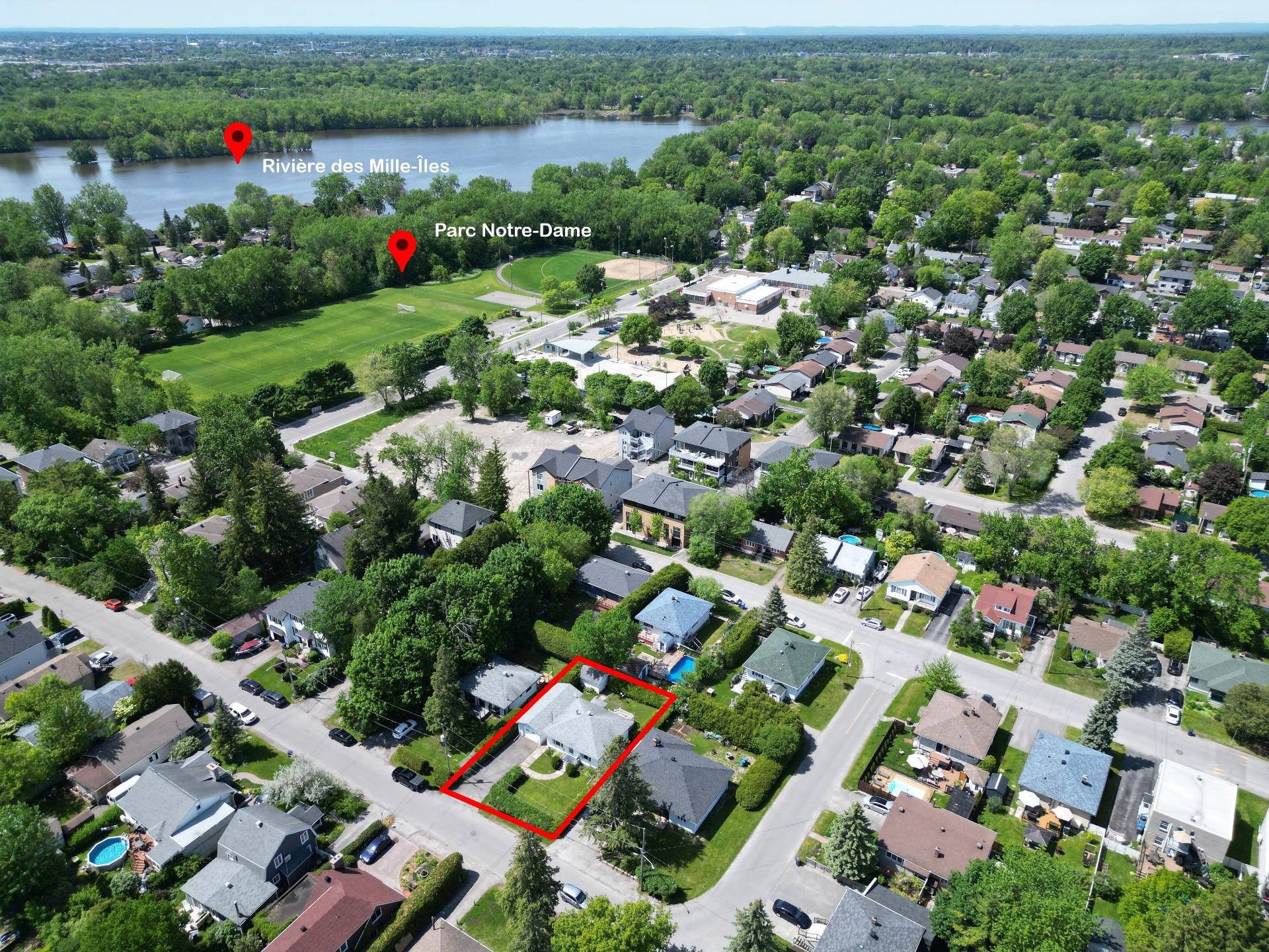 









38


Rue Giguère

,
Laval (Sainte-Rose),




QC
H7L1G9

