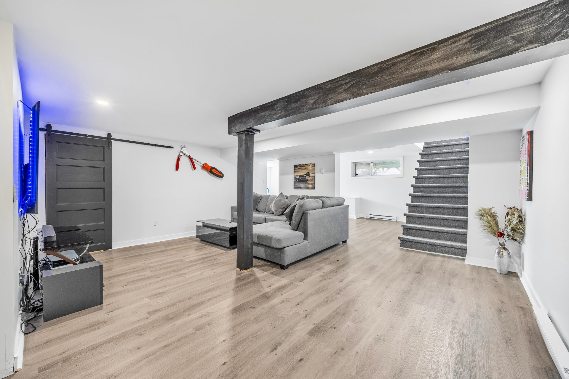 









295


Rue Sherbrooke

,
Sainte-Thérèse,




QC
J7E2C5


