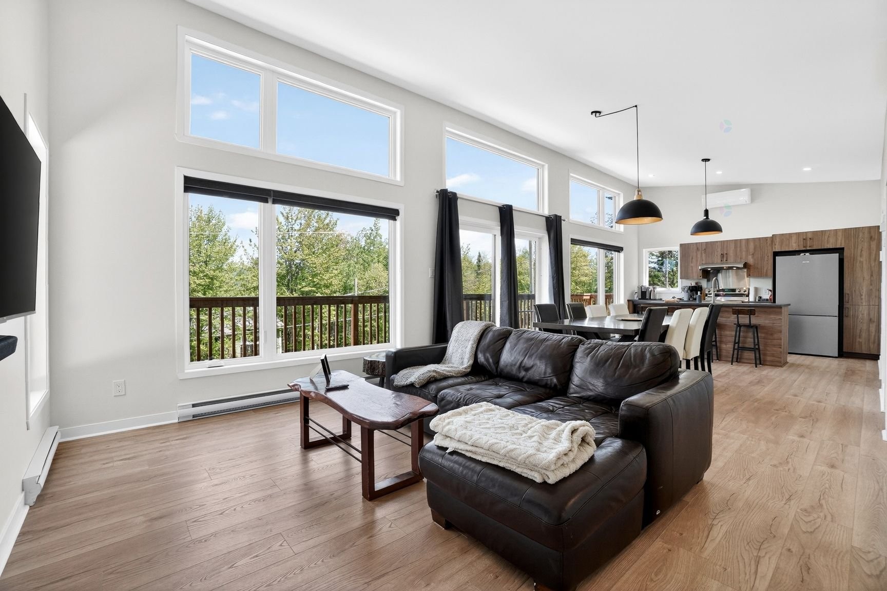 









50


Rue du Mont-Riant

,
Saint-Côme,




QC
J0K2B0

