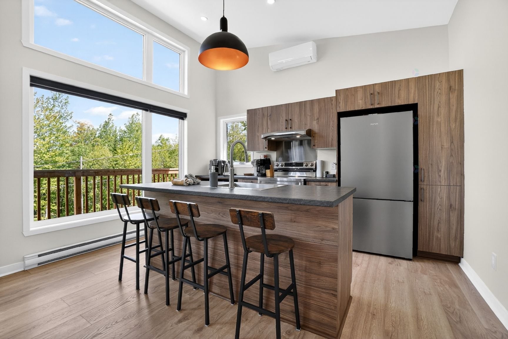 









50


Rue du Mont-Riant

,
Saint-Côme,




QC
J0K2B0

