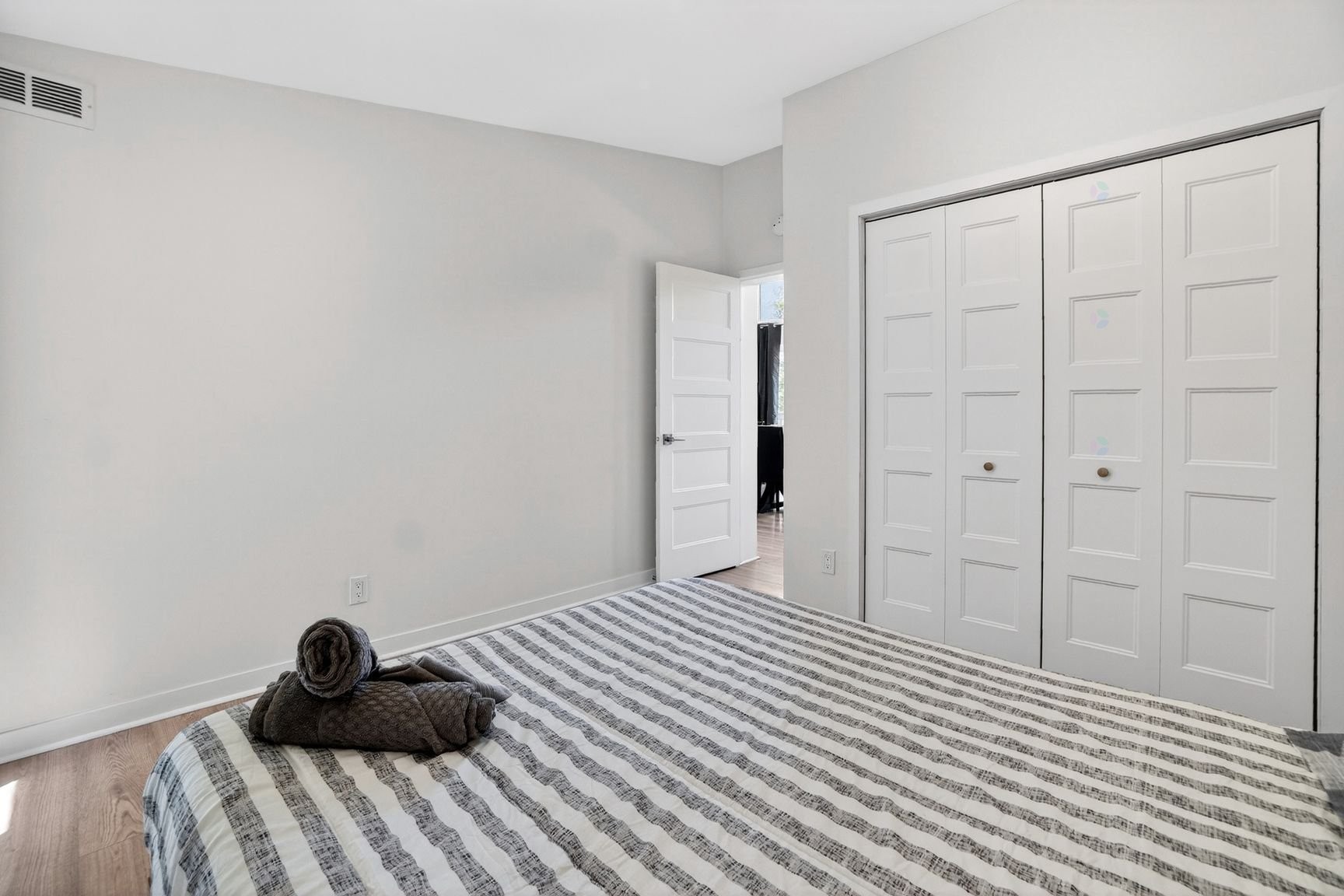 









50


Rue du Mont-Riant

,
Saint-Côme,




QC
J0K2B0


