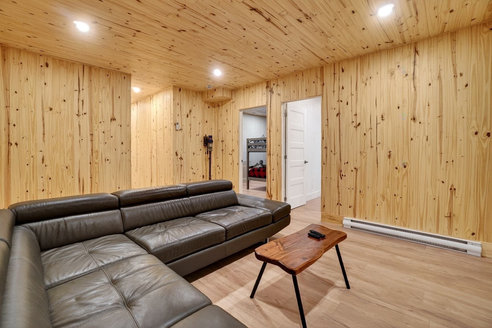 









50


Rue du Mont-Riant

,
Saint-Côme,




QC
J0K2B0

