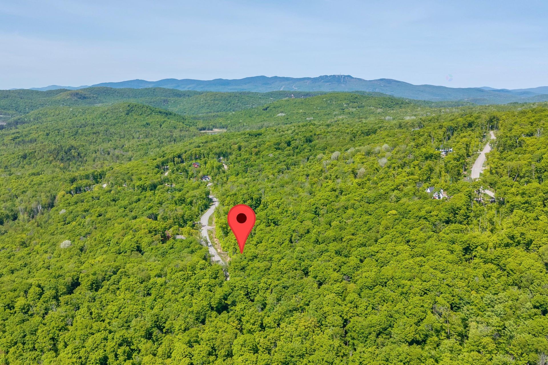 












Allée des Weskarinis

,
Mont-Tremblant,







QC
J8E2H6

