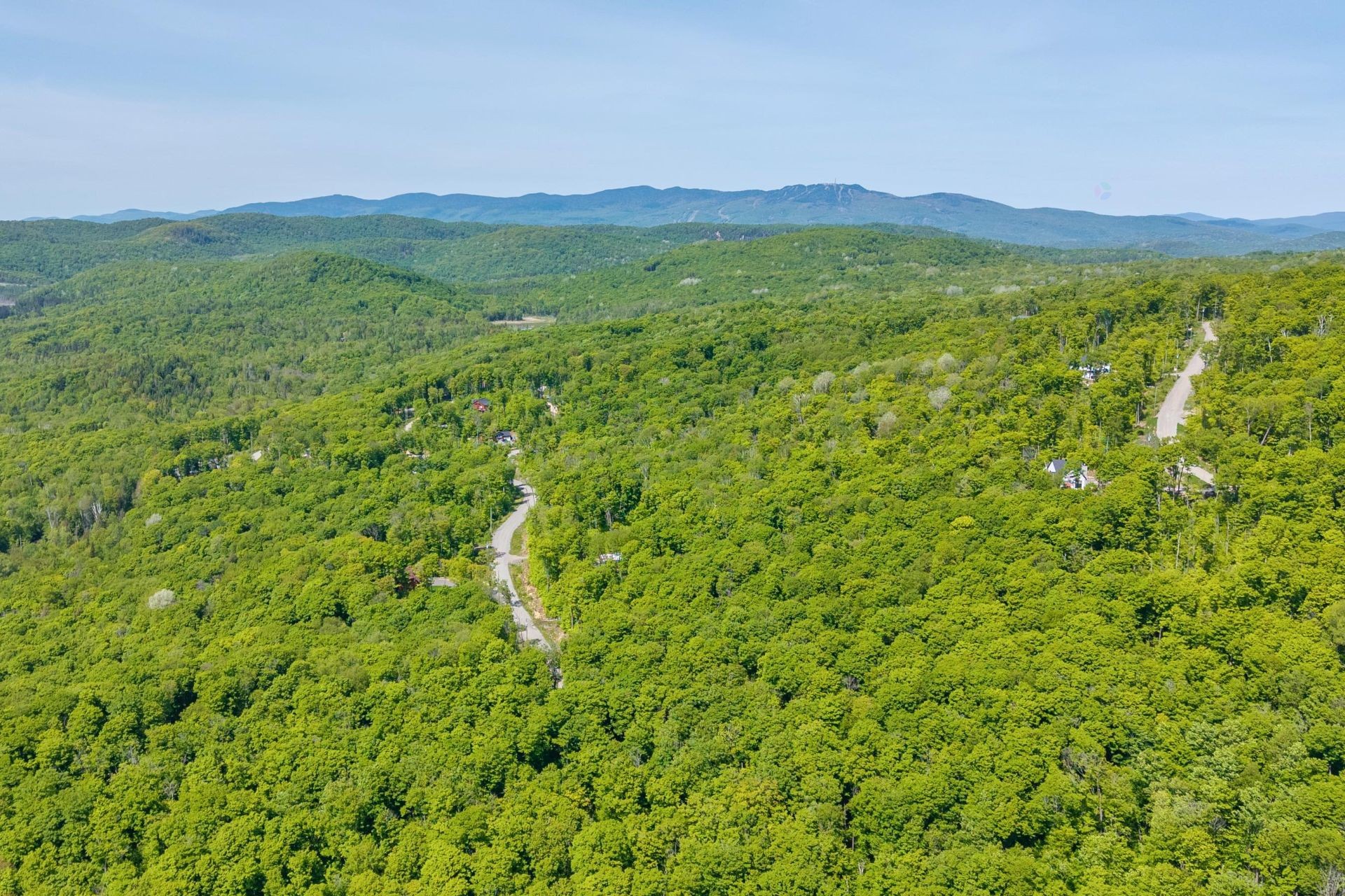 












Allée des Weskarinis

,
Mont-Tremblant,







QC
J8E2H6


