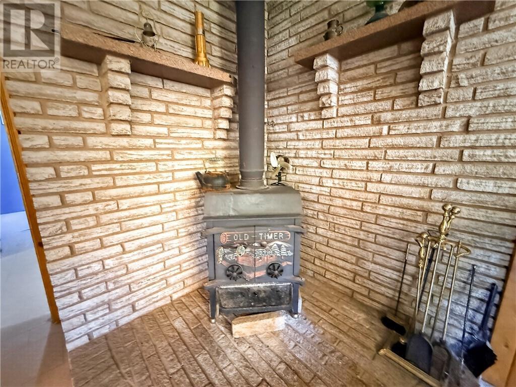 












44 North Oakcliff Drive

,
Mindemoya, Manitoulin Island,




Ontario
P0P1S0


