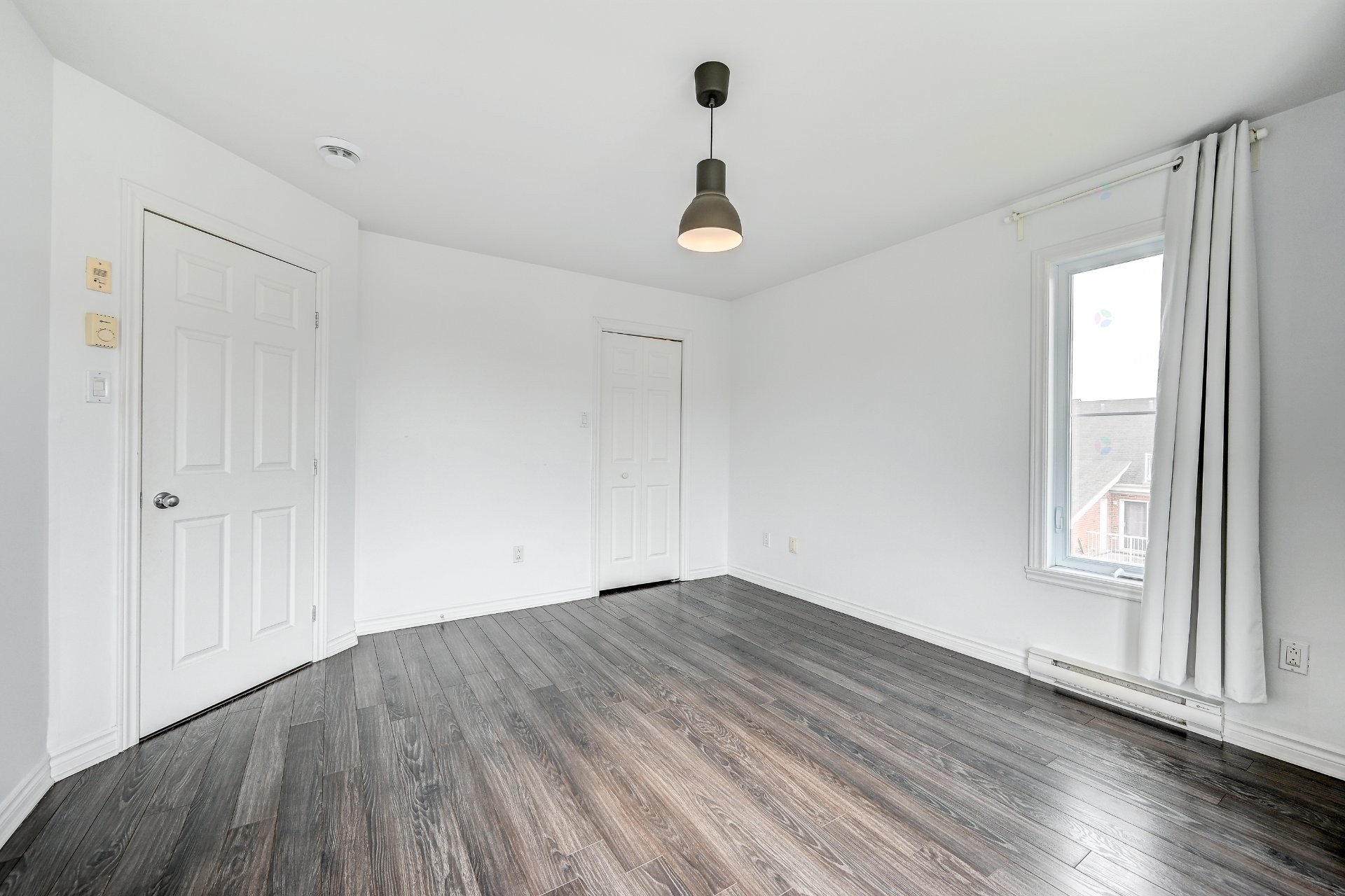 









6400


Rue Corbière

, 8,
Brossard,




QC
J4Z0G6


