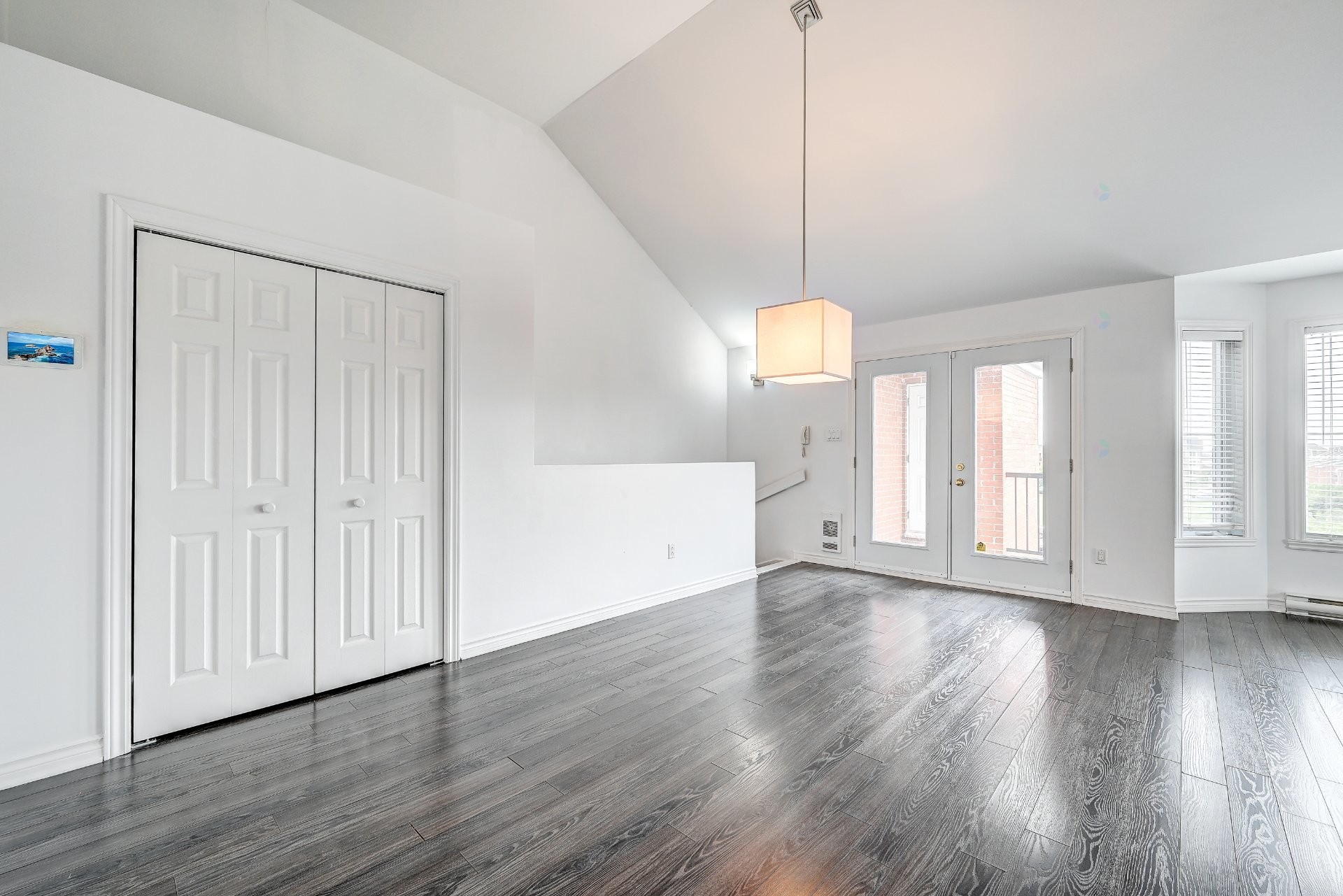 









6400


Rue Corbière

, 8,
Brossard,




QC
J4Z0G6


