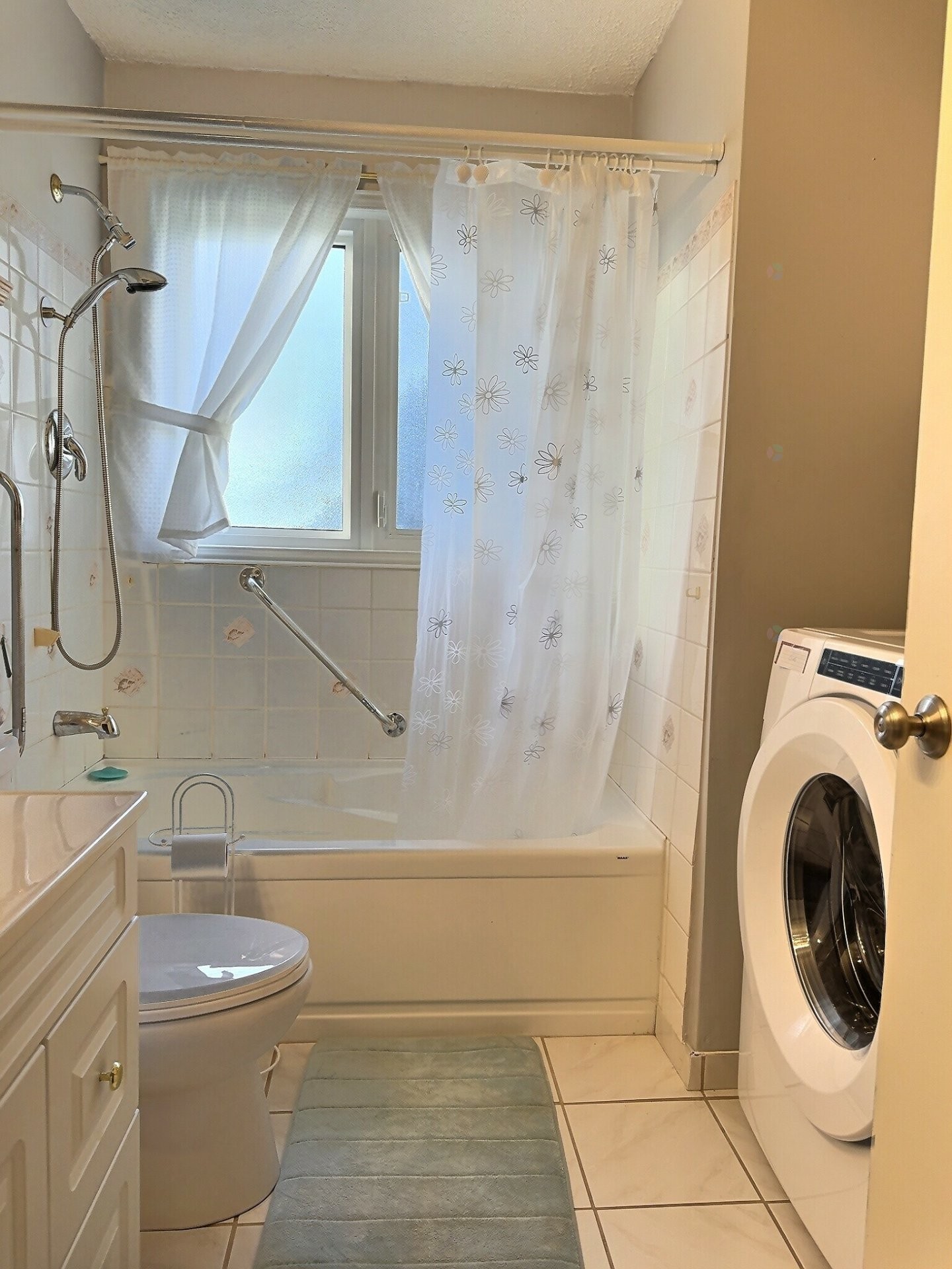









4


Rue Caron

,
Ville-Marie,




QC
J9V1C3

