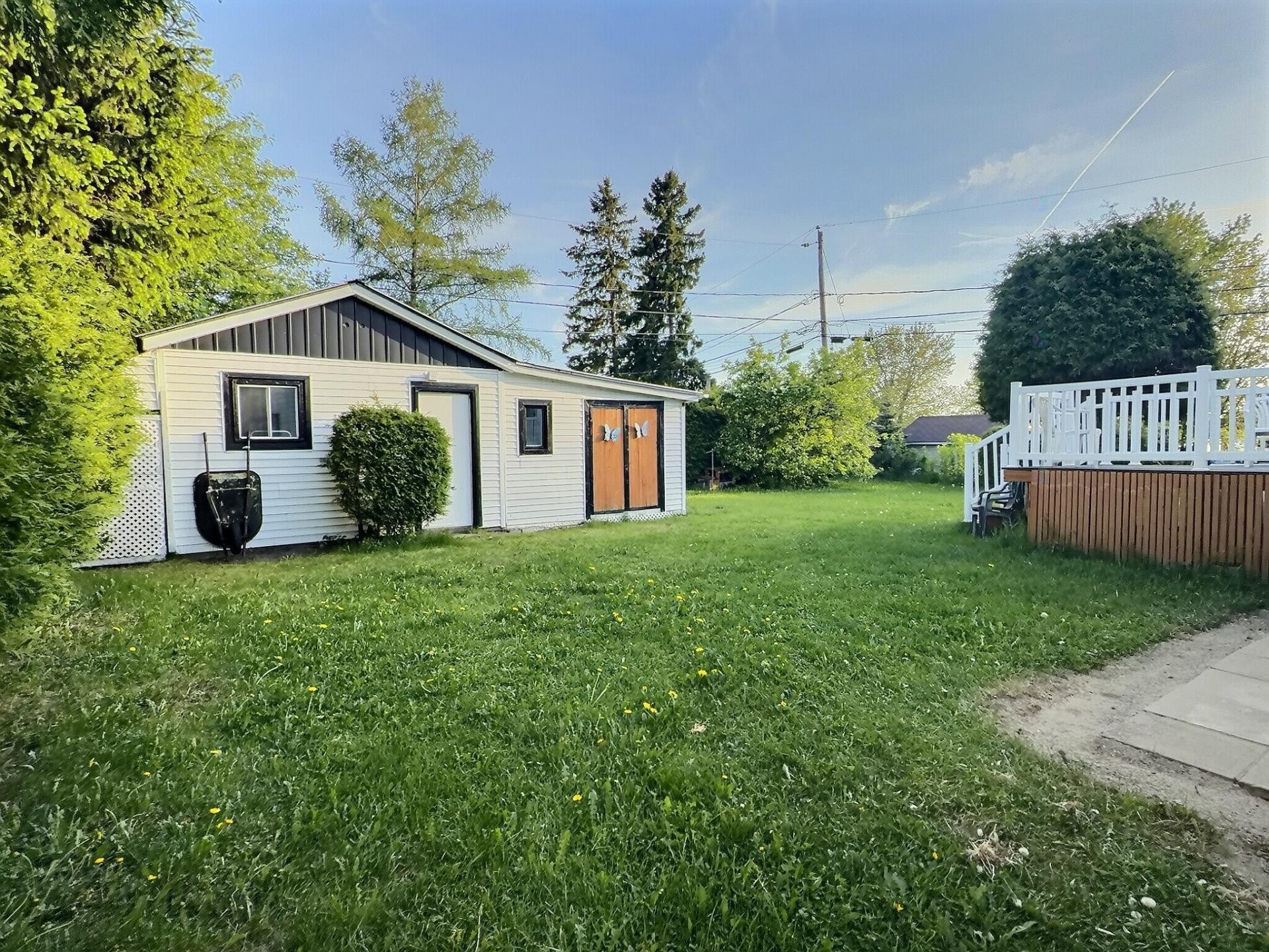 









4


Rue Caron

,
Ville-Marie,




QC
J9V1C3

