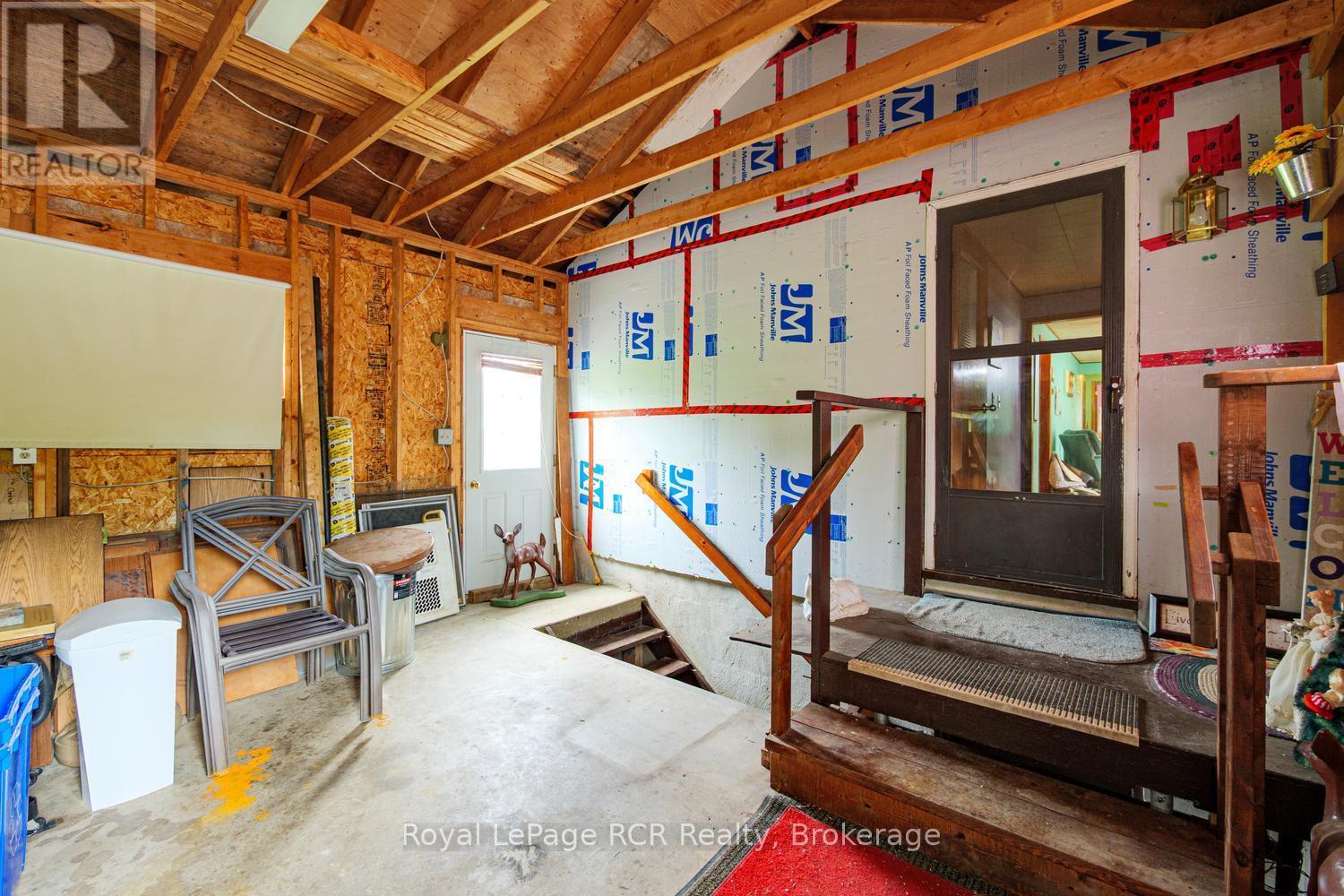 












873 14TH STREET W

,
Georgian Bluffs,




Ontario
N4K6V5

