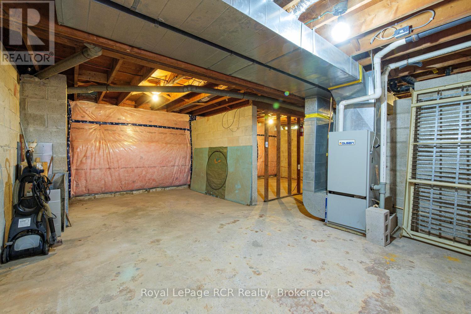 












873 14TH STREET W

,
Georgian Bluffs,




Ontario
N4K6V5

